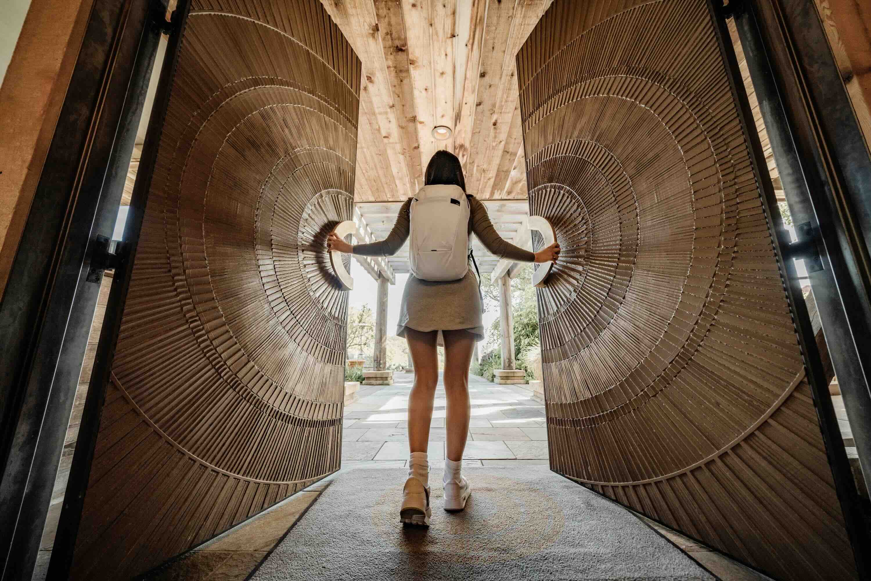 Matador ReFraction Packable Backpack (white)