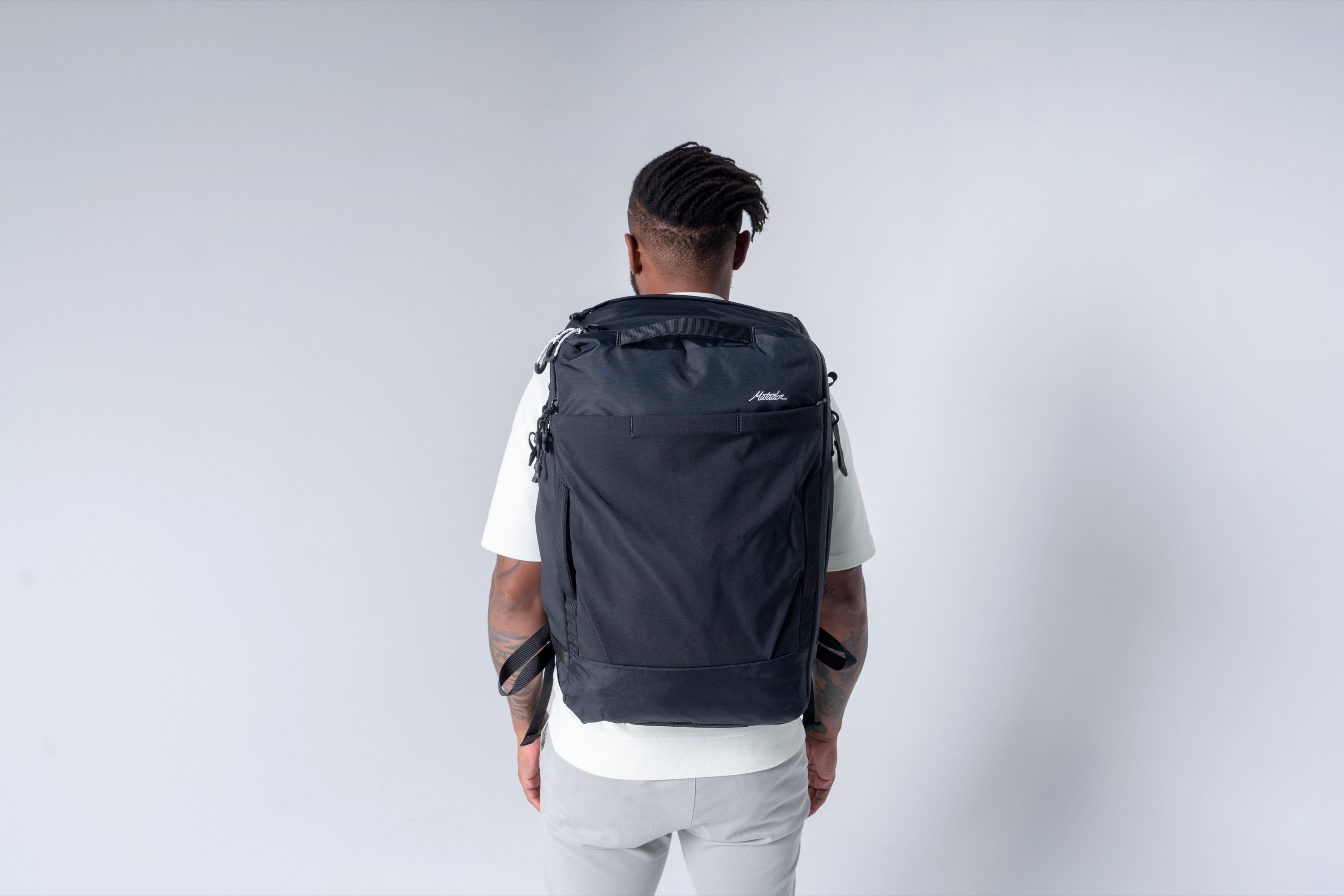 Matador GlobeRider35 Travel Backpack (black) - Handgepäckkonformer Rucksack für Weltreisen (35 liter)