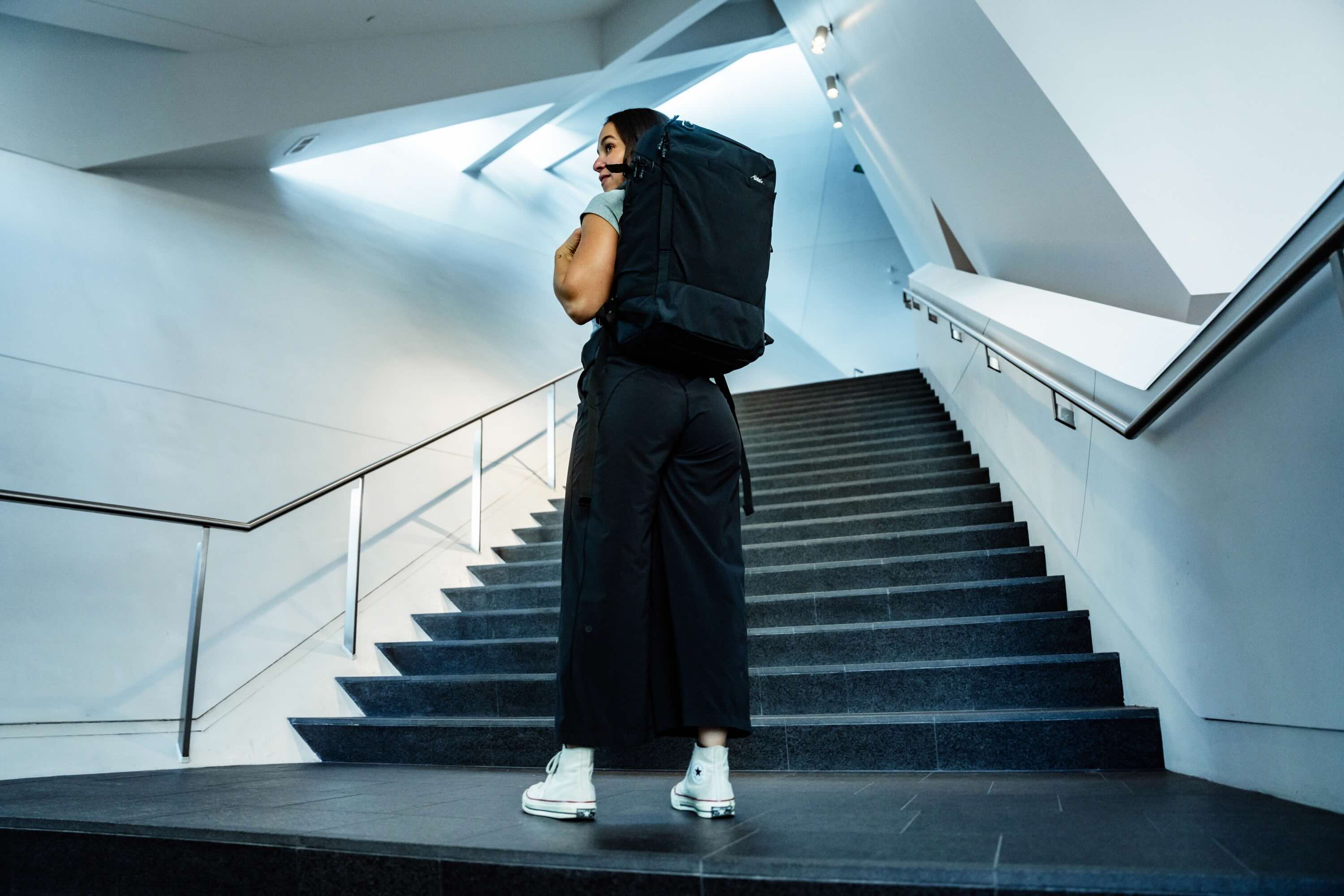 Matador GlobeRider35 Travel Backpack (black) - Handgepäckkonformer Rucksack für Weltreisen (35 liter)