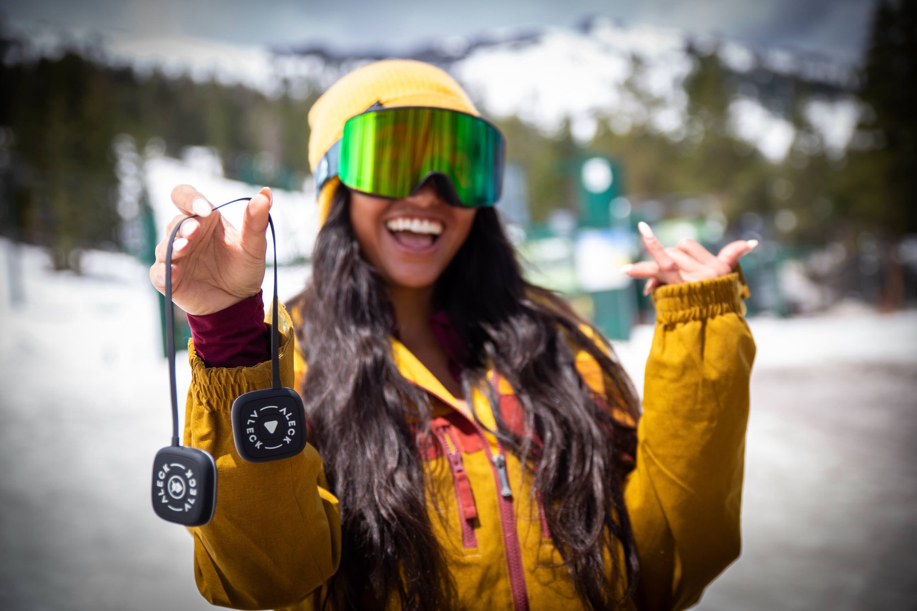 Aleck Nunchucks (2-pack) - Audio- und Kommunikations-Headset mit Push-To-Talk Technologie für Ski & Snowboard von Aleck