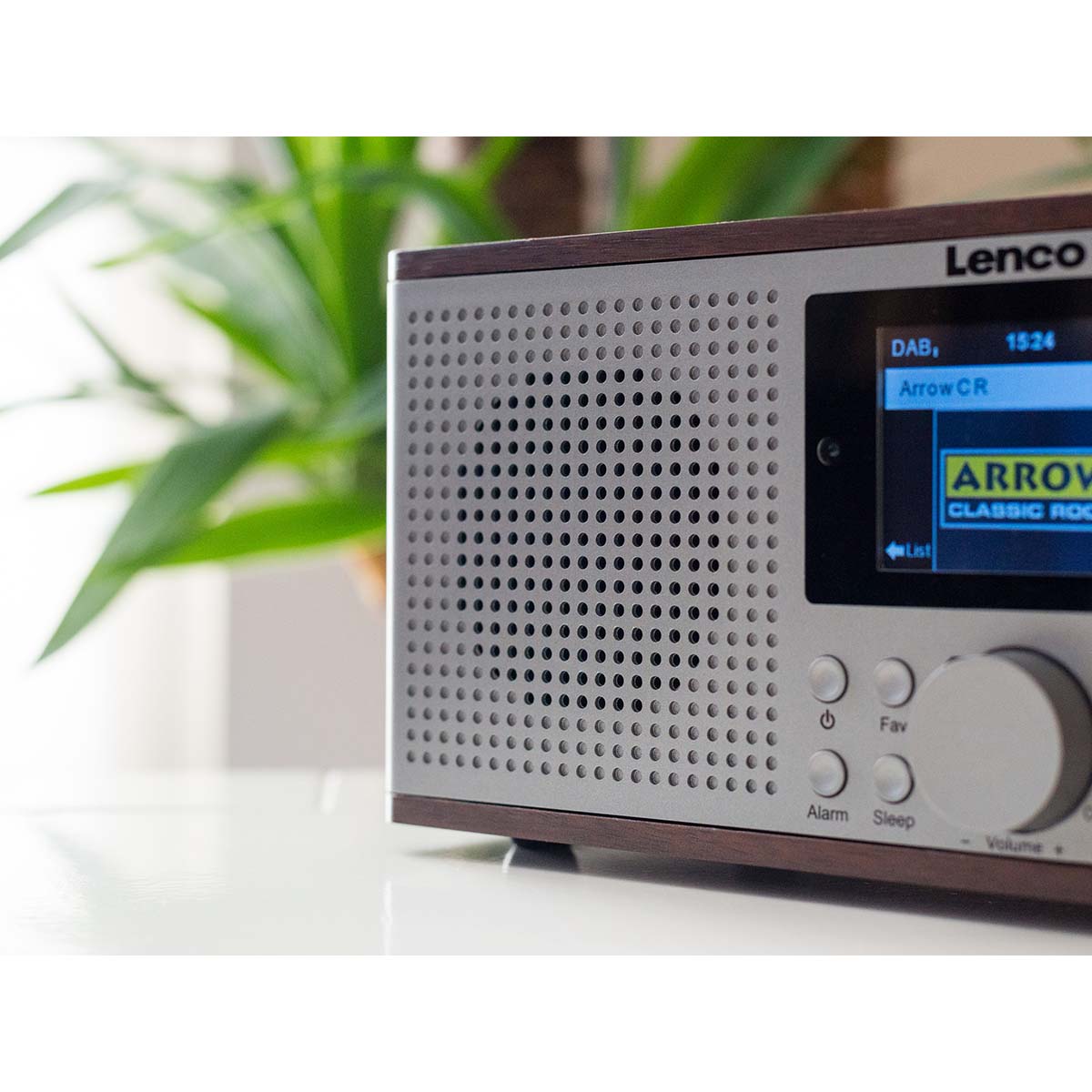 Intelligentes Internetradio, mit DAB+ / FM und Bluetooth® Wood