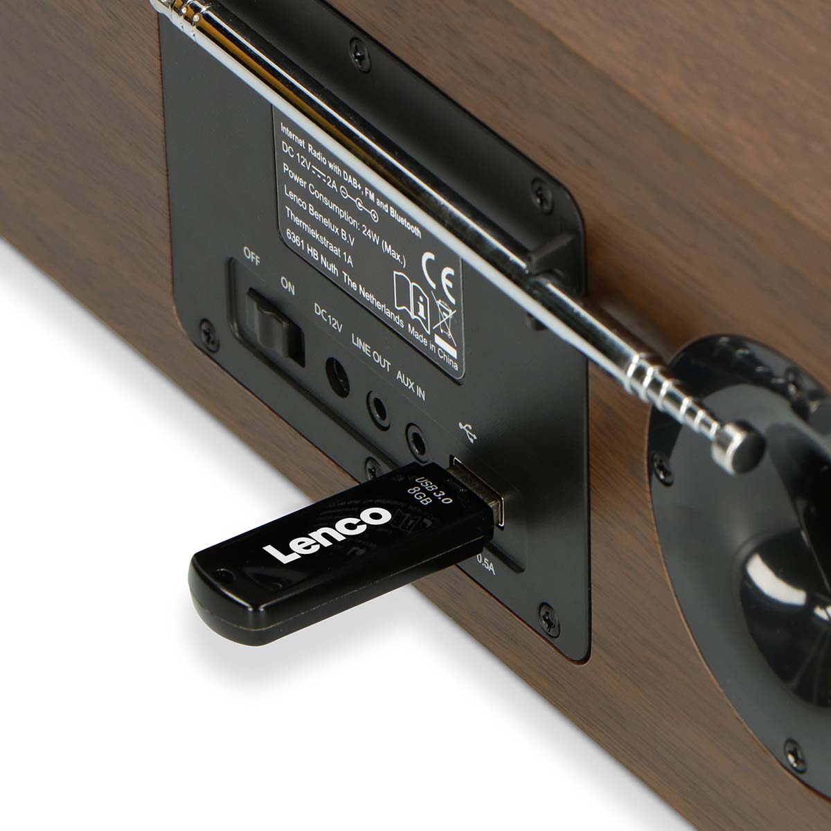 Intelligentes Internetradio, mit DAB+ / FM und Bluetooth® Wood