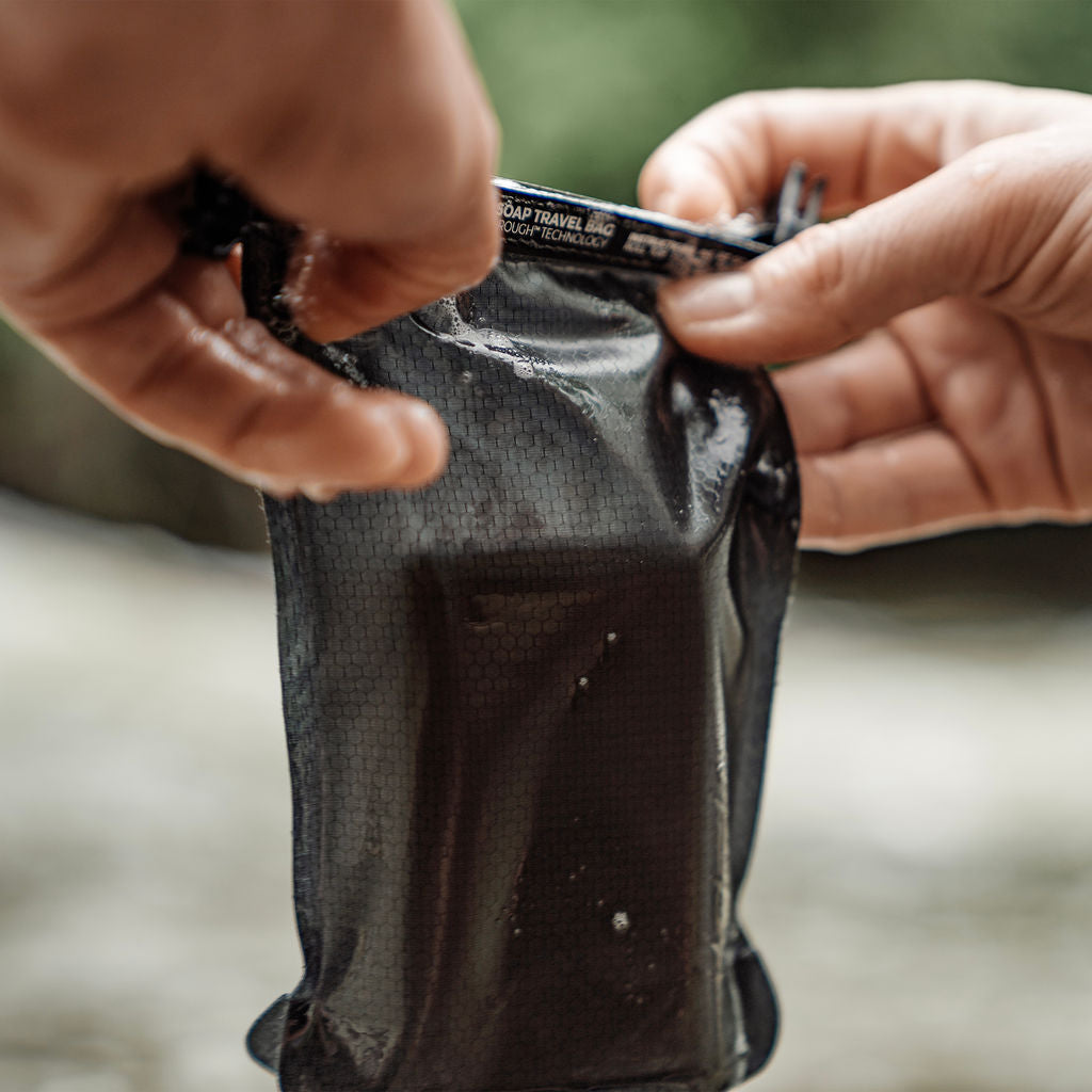 Matador FlatPak Soap Bar Case (charcoal)