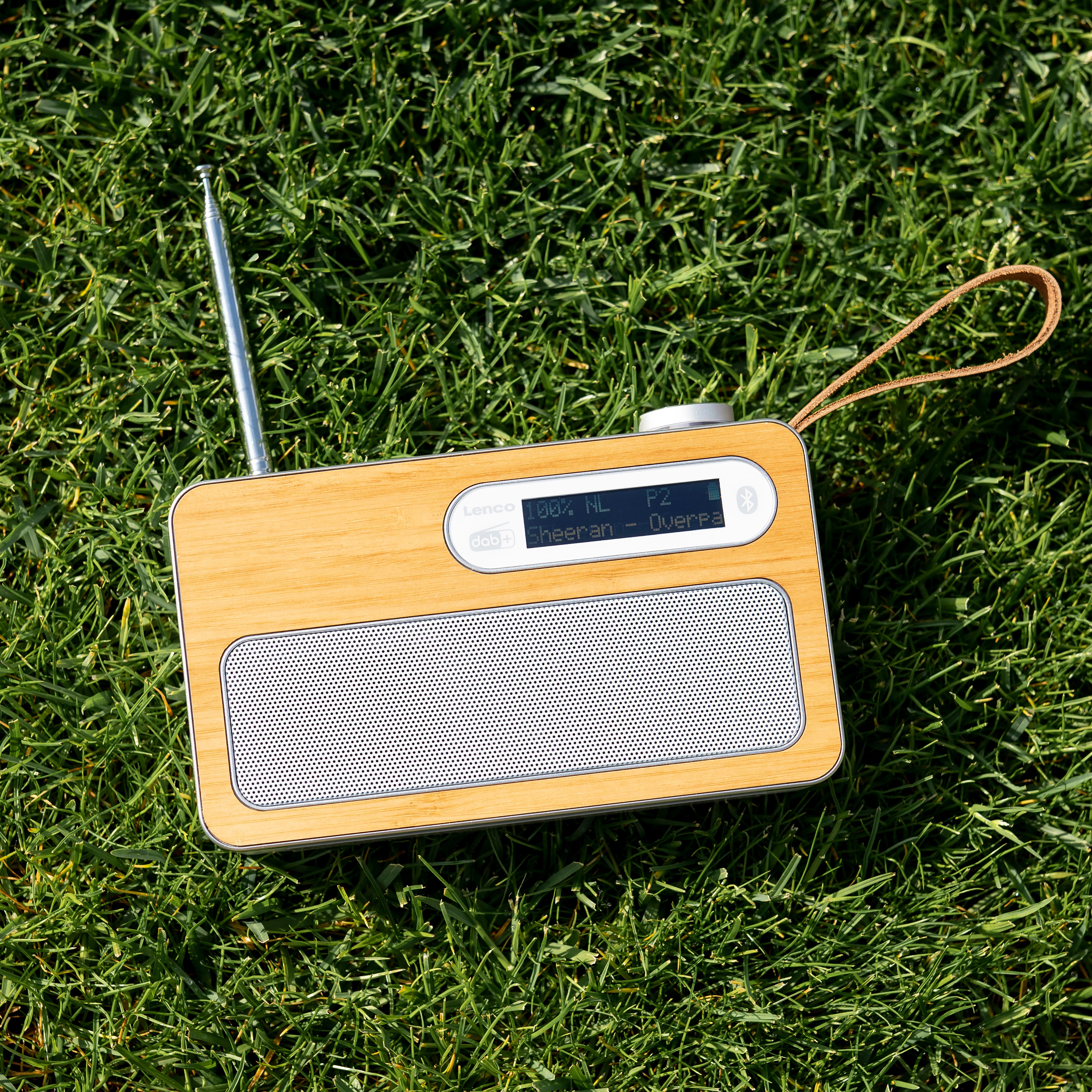 Tragbares DAB+/ FM-Radio mit Bluetooth® Bamboo Weiß