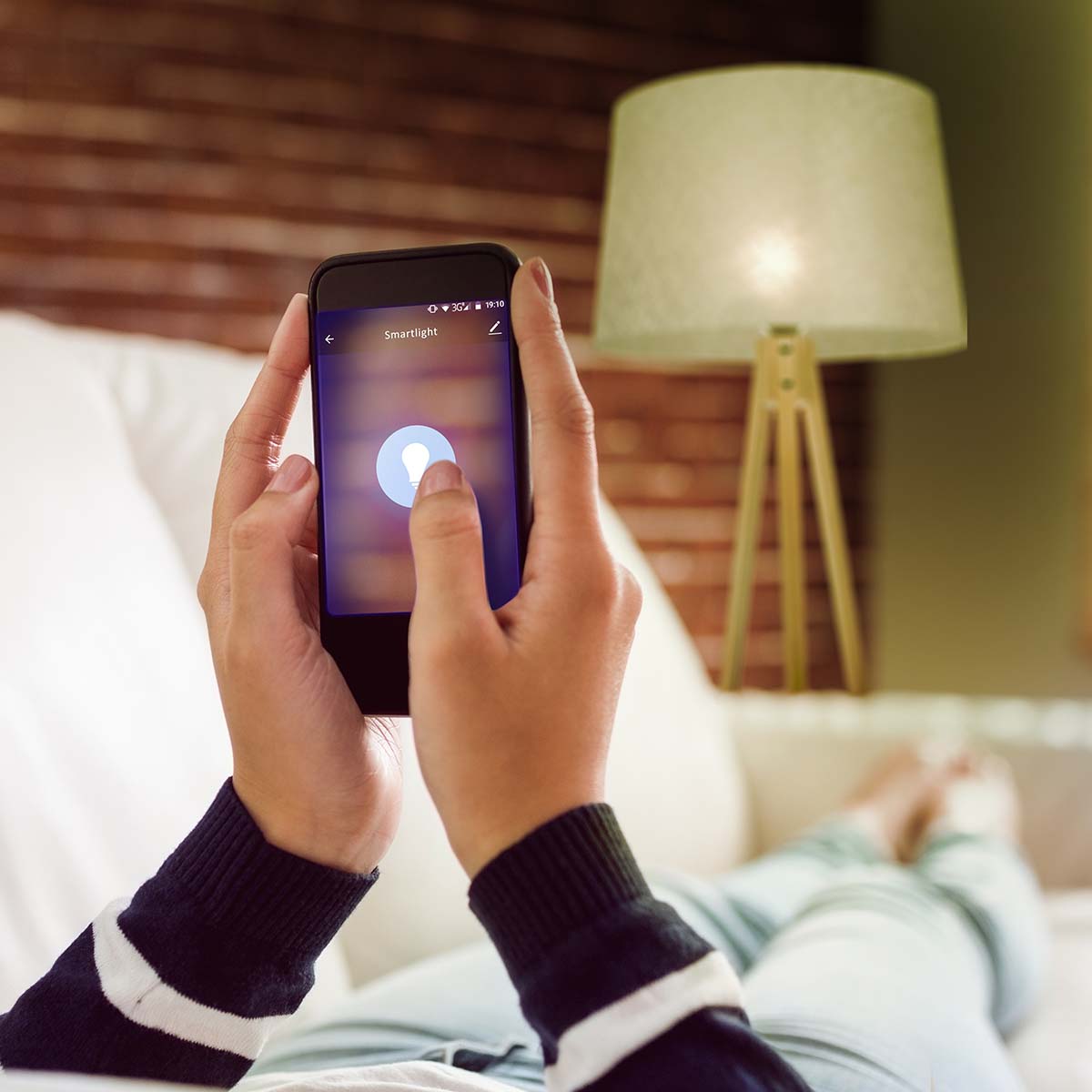 SMARTLIGHT120 Smart-Filament-LED-Lampe mit Wi-Fi
