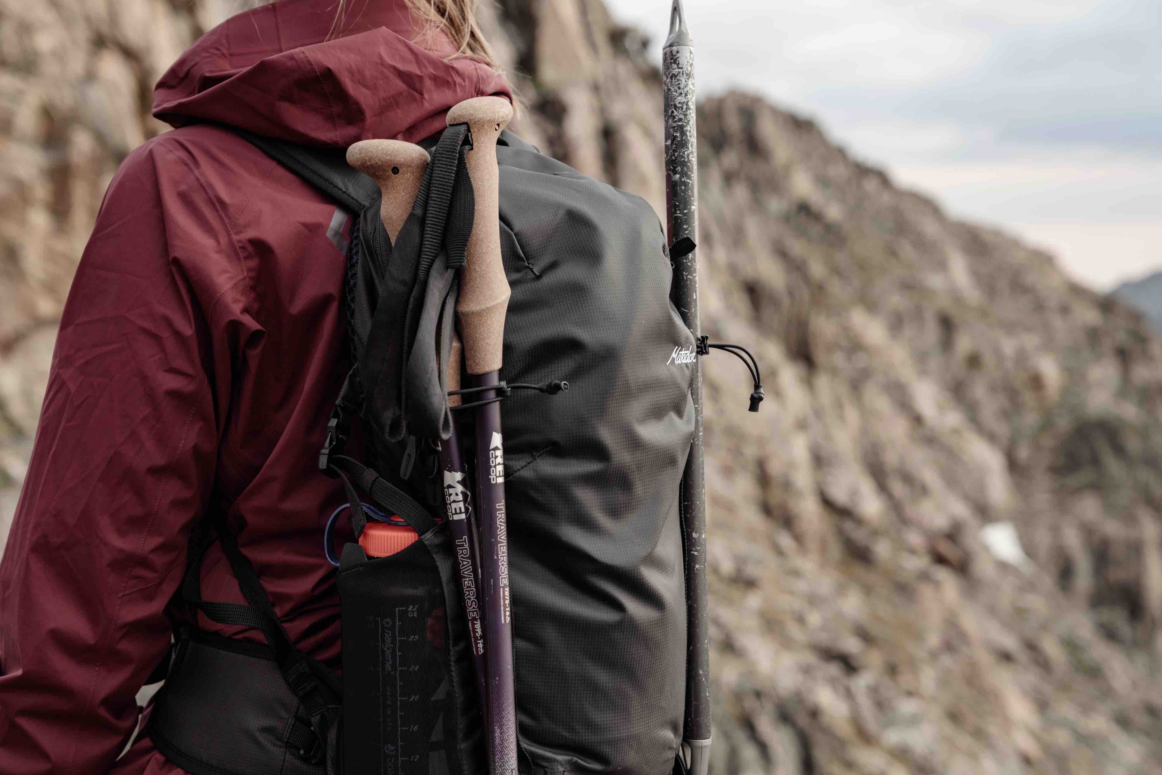 Ultraleichter, faltbarer Rahmenrucksack für Outdoor-Aktivitäten (18 Liter) von Matador