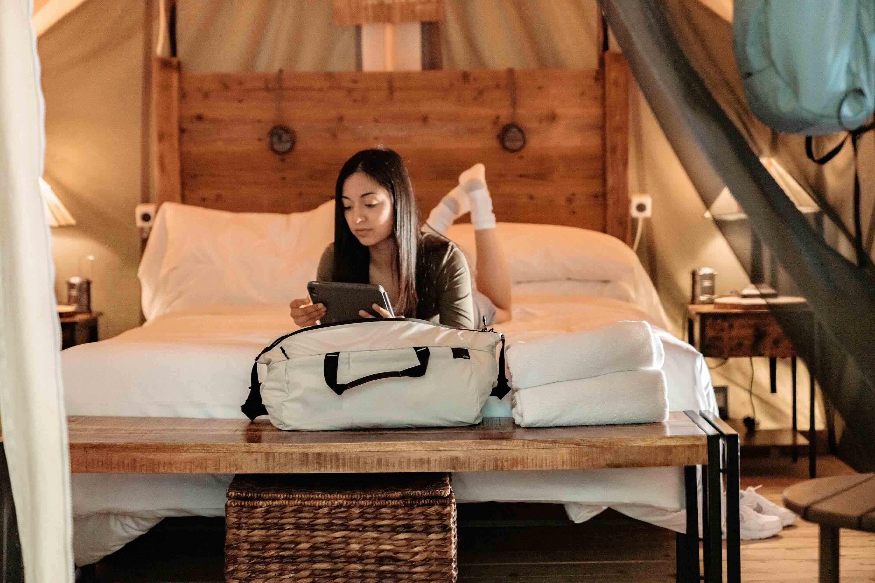 Matador ReFraction Packable Duffle Bag (white)