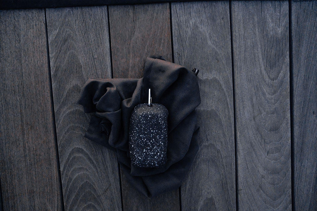 Matador NanoDry Packable Shower Towel - Large (black-granite)