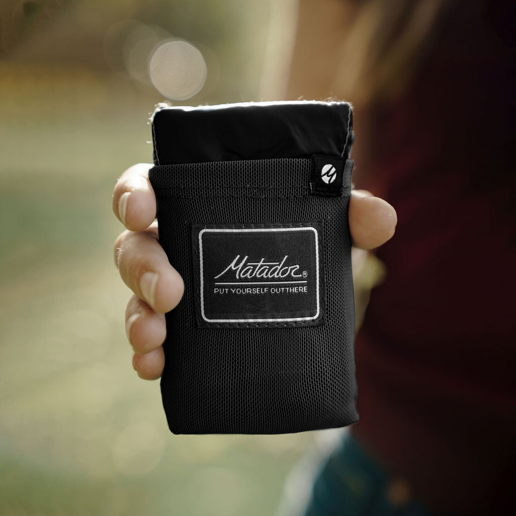 Matador Pocket Blanket (red)