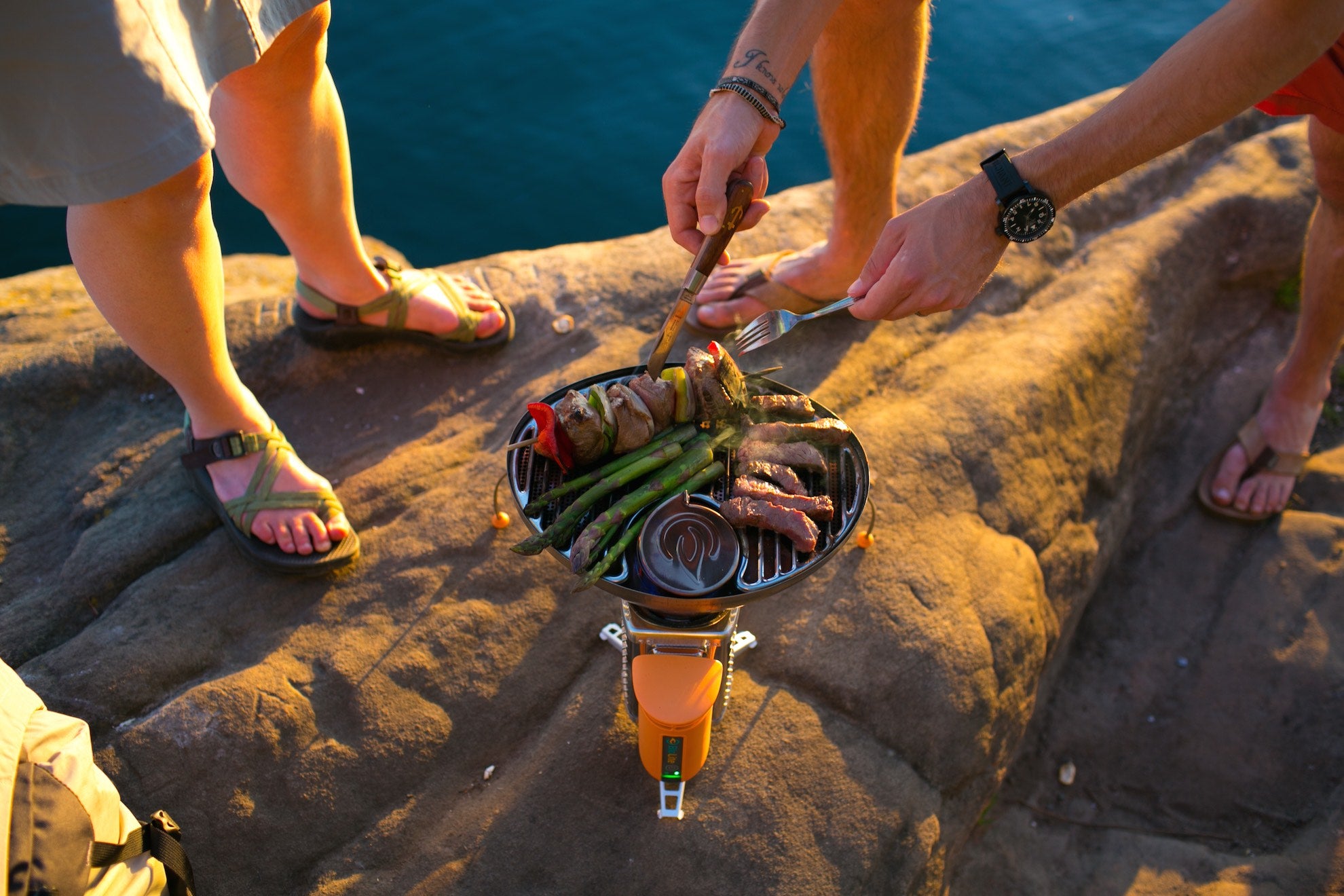 BioLite CampStove PortableGrill - Grillaufsatz für BioLite CampStoves von BioLite