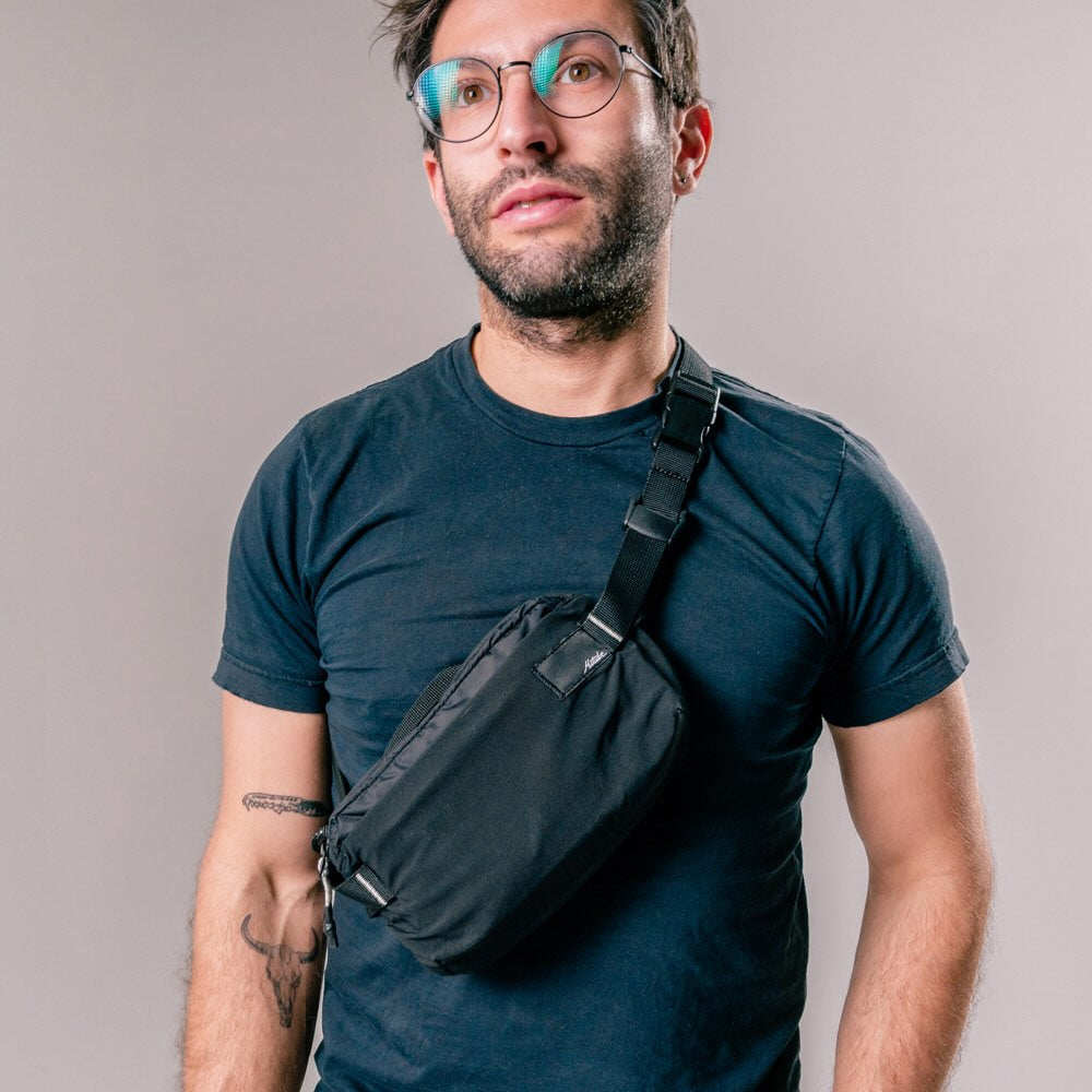 Matador ReFraction Packable Sling (black)