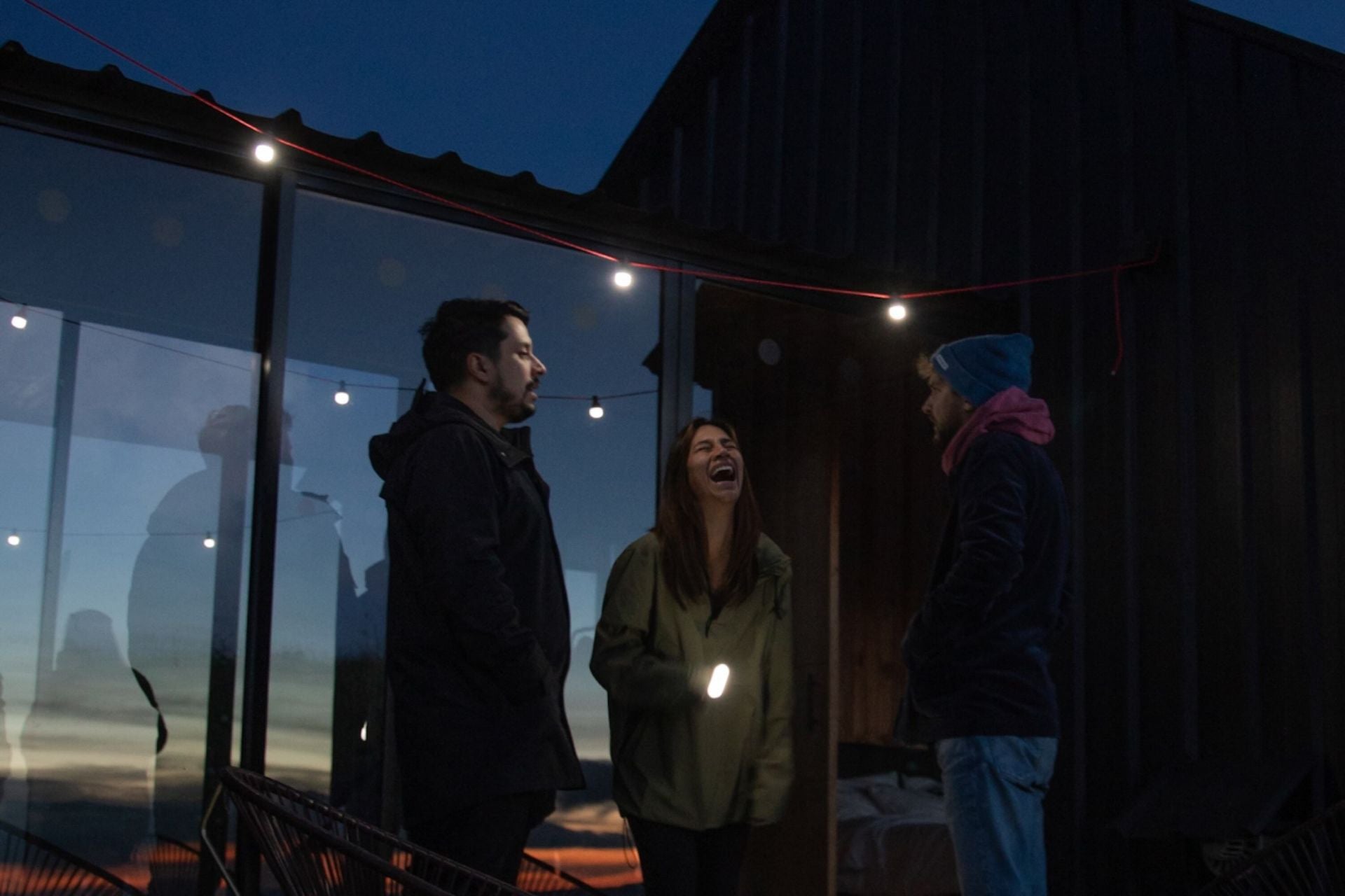 BioLite Site Lights Set mit 6 Hängeleuchten und Solar-Ladecase von BioLite
