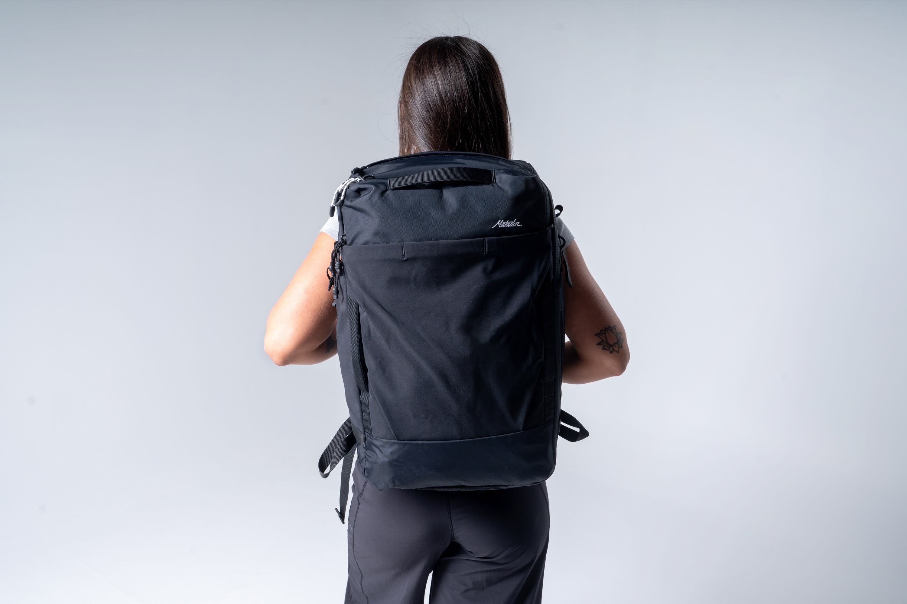 Matador GlobeRider35 Travel Backpack (black) - Handgepäckkonformer Rucksack für Weltreisen (35 liter)