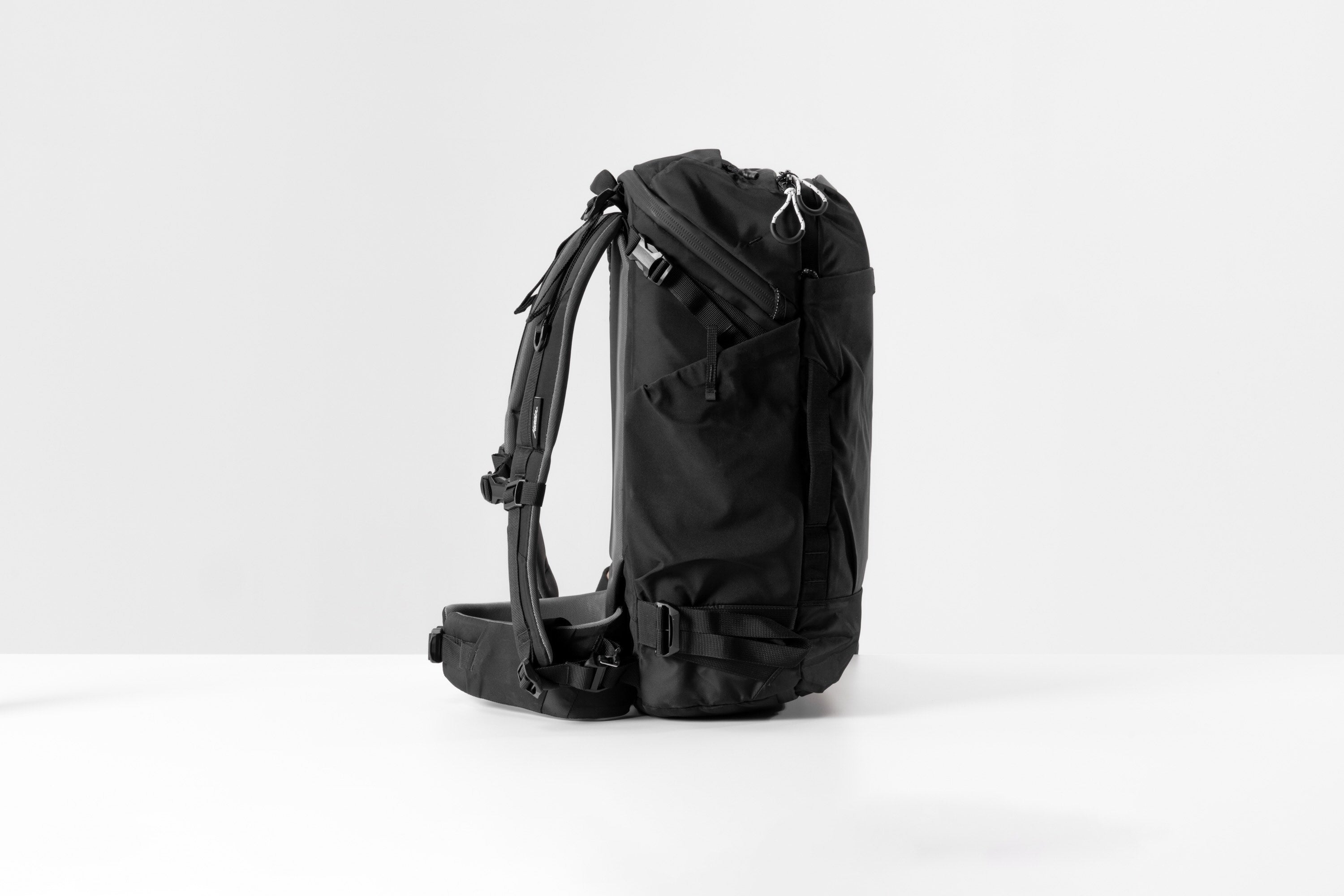 Matador GlobeRider35 Travel Backpack (black) - Handgepäckkonformer Rucksack für Weltreisen (35 liter)