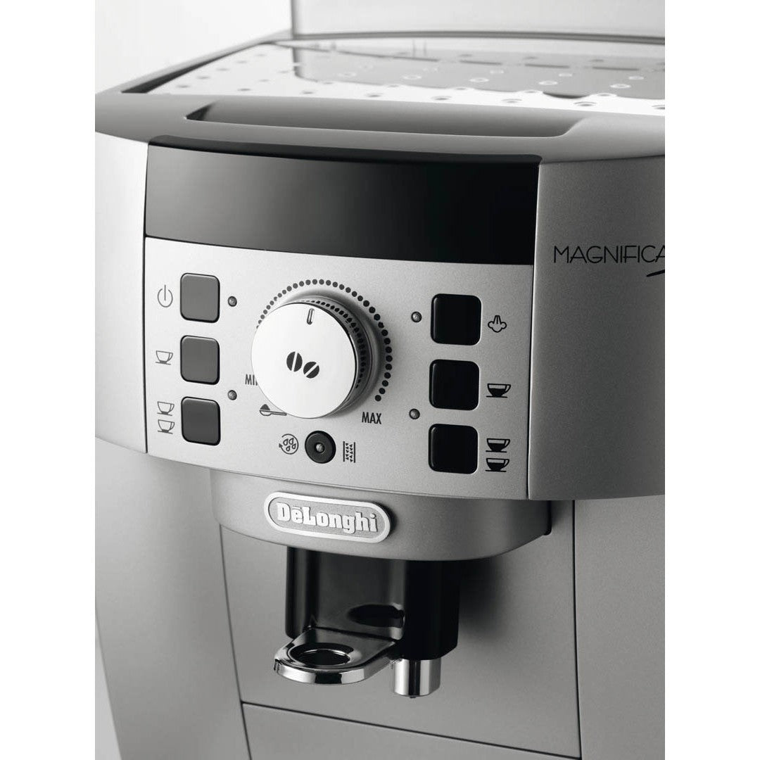 DeLonghi Kaffeemaschine Magnifica S *silber*