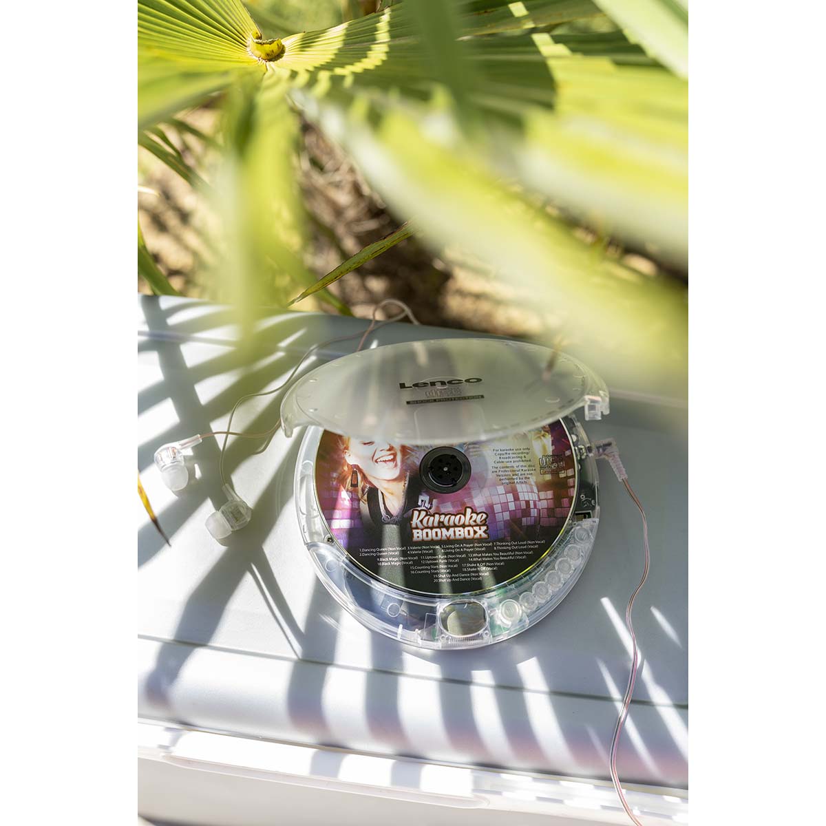 Tragbarer CD-Spieler mit Anti-Schock-Funktion Transparent