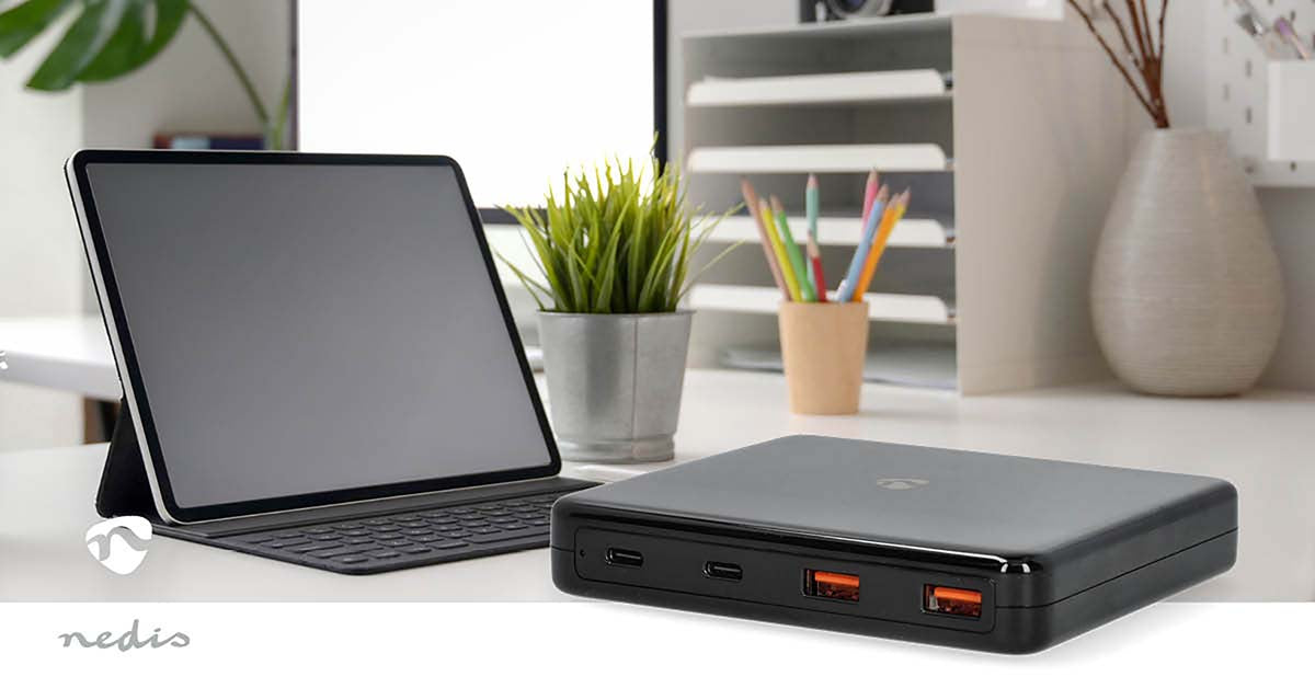 Netzladegerät | 65 W | GaN | Schnellladefunktion | 1.5 / 2.0 / 3.0 / 3.25 A A | Anzahl der Ausgänge: 4 | USB-A / USB-C™ | Euro | 1.50 m | Automatische Spannungswahl