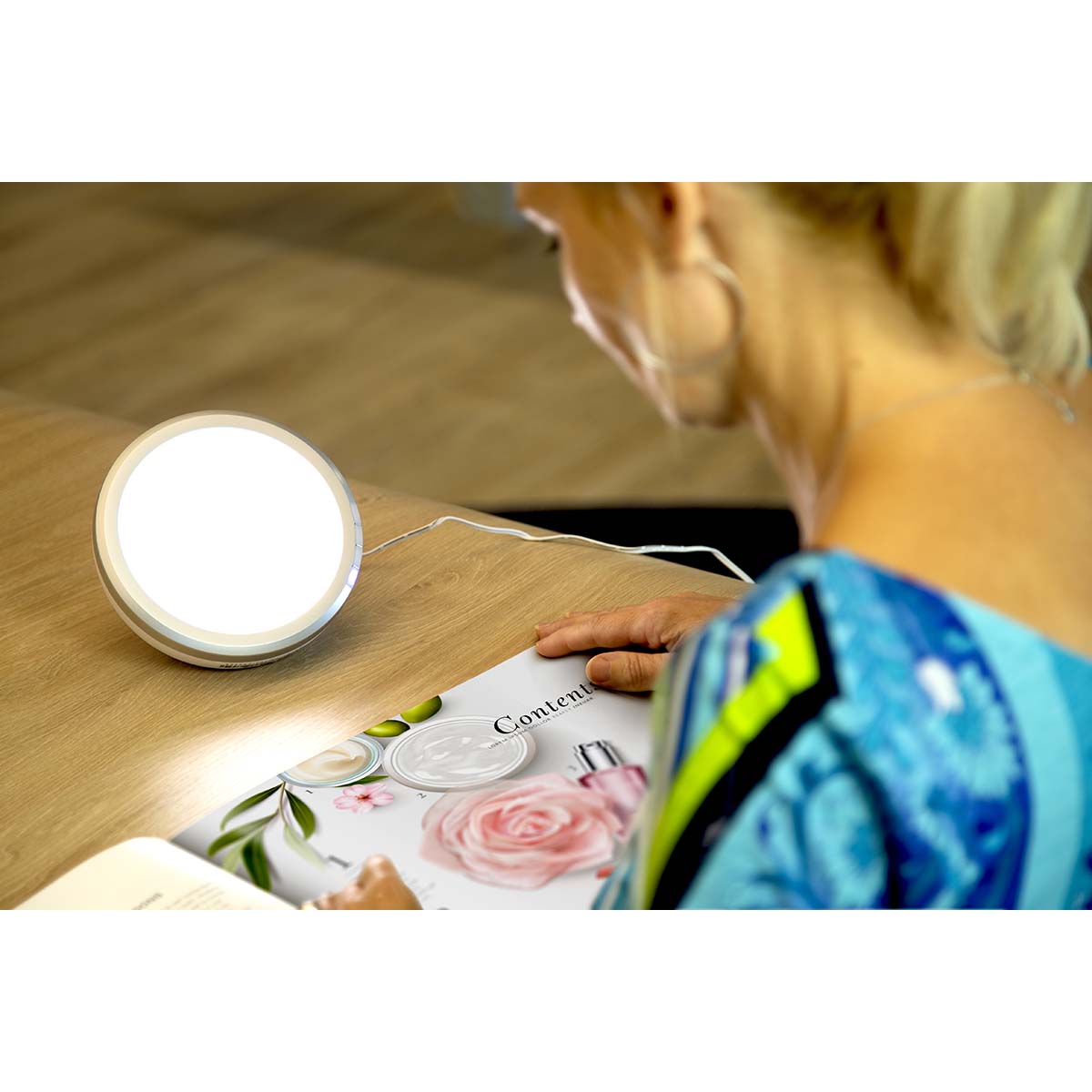 Energielampe / Lichttherapielampe Weiß/Silber