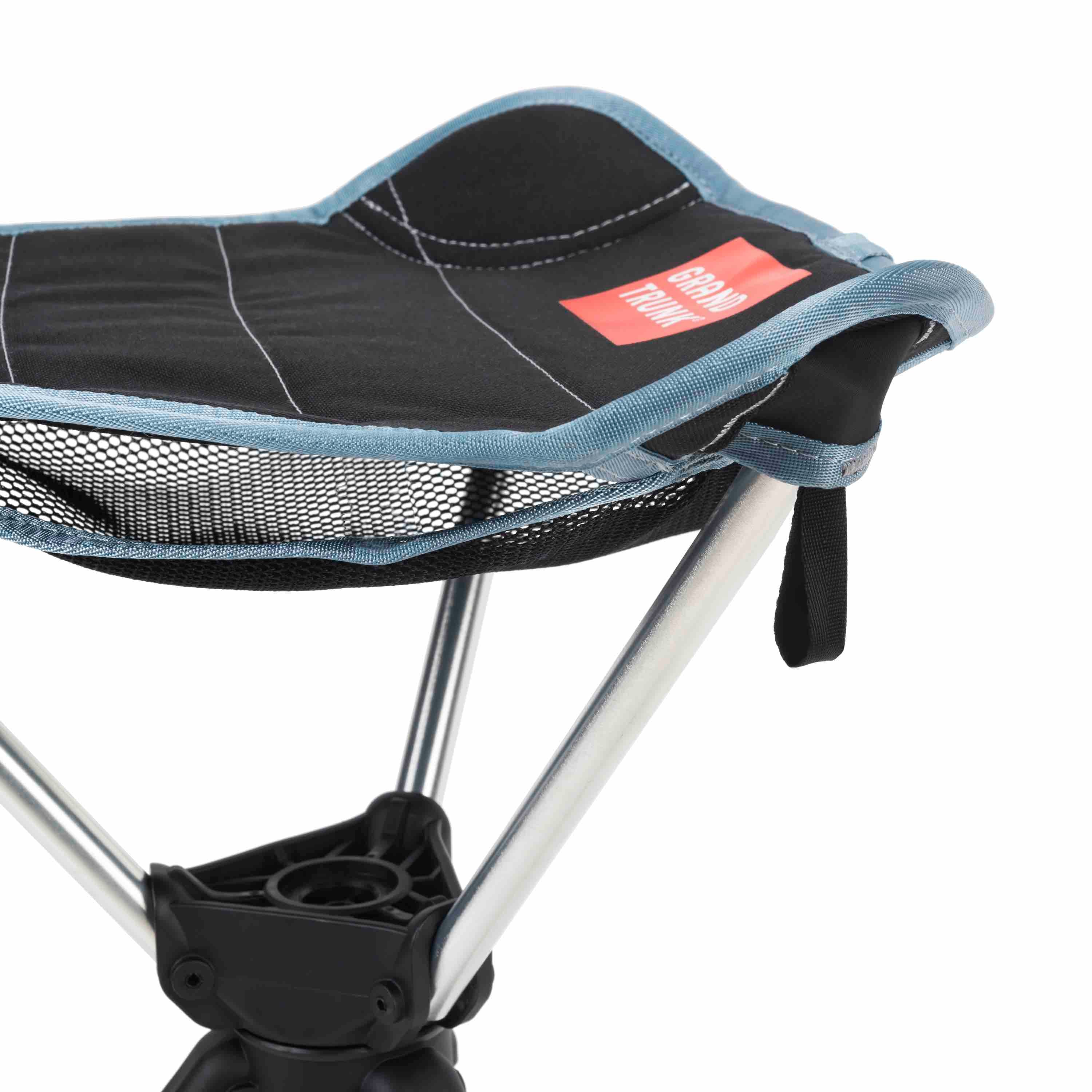 Grand Trunk Compass 360° Stool (black) Ultraleichter und drehbarer Campinghocker