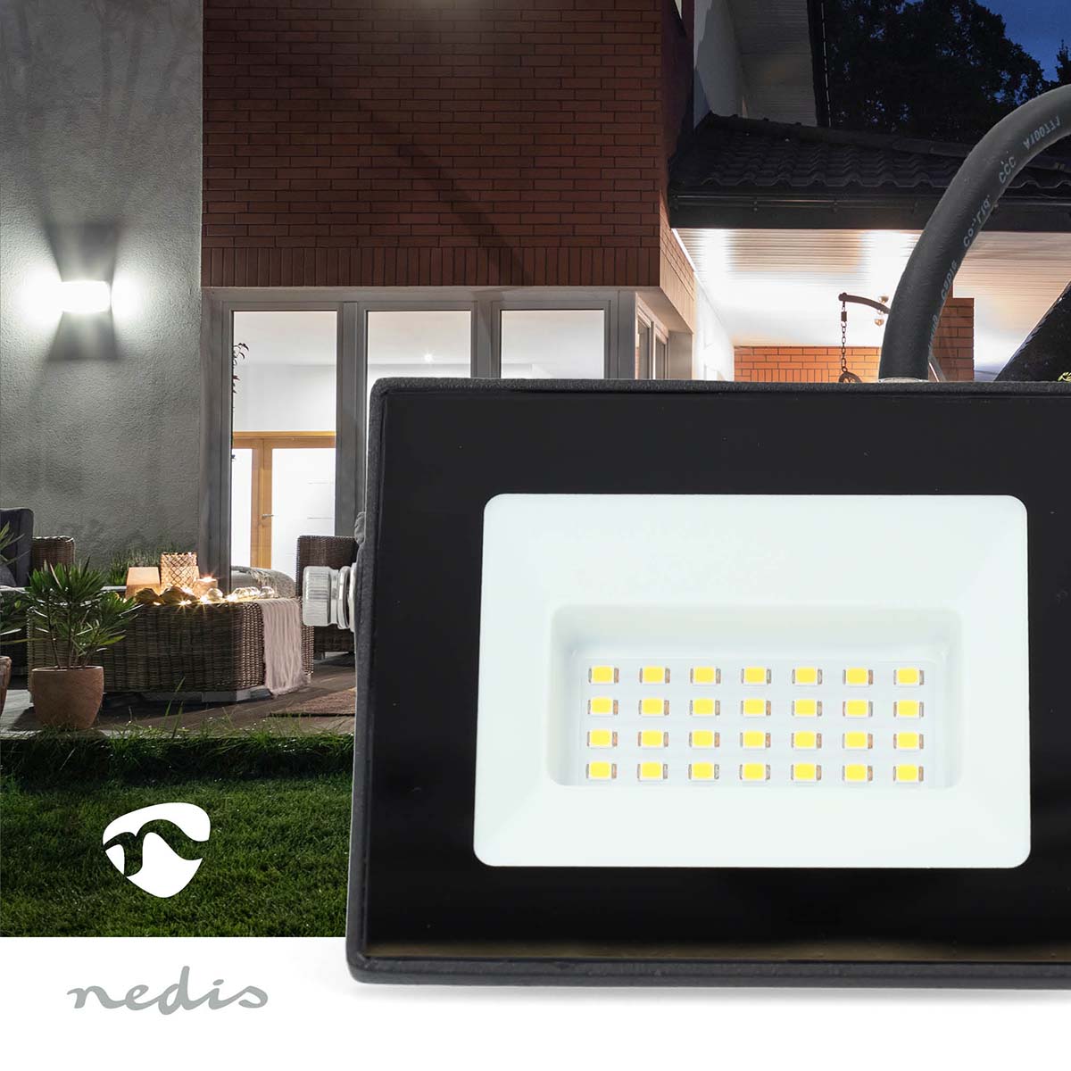 LED-Flutlicht | 4000 K | Nennlichtstrom: 1620 lm | IP65 | 1.00 m | Energieklasse: F | 220 - 240 V AC 50/60 Hz | 20 W