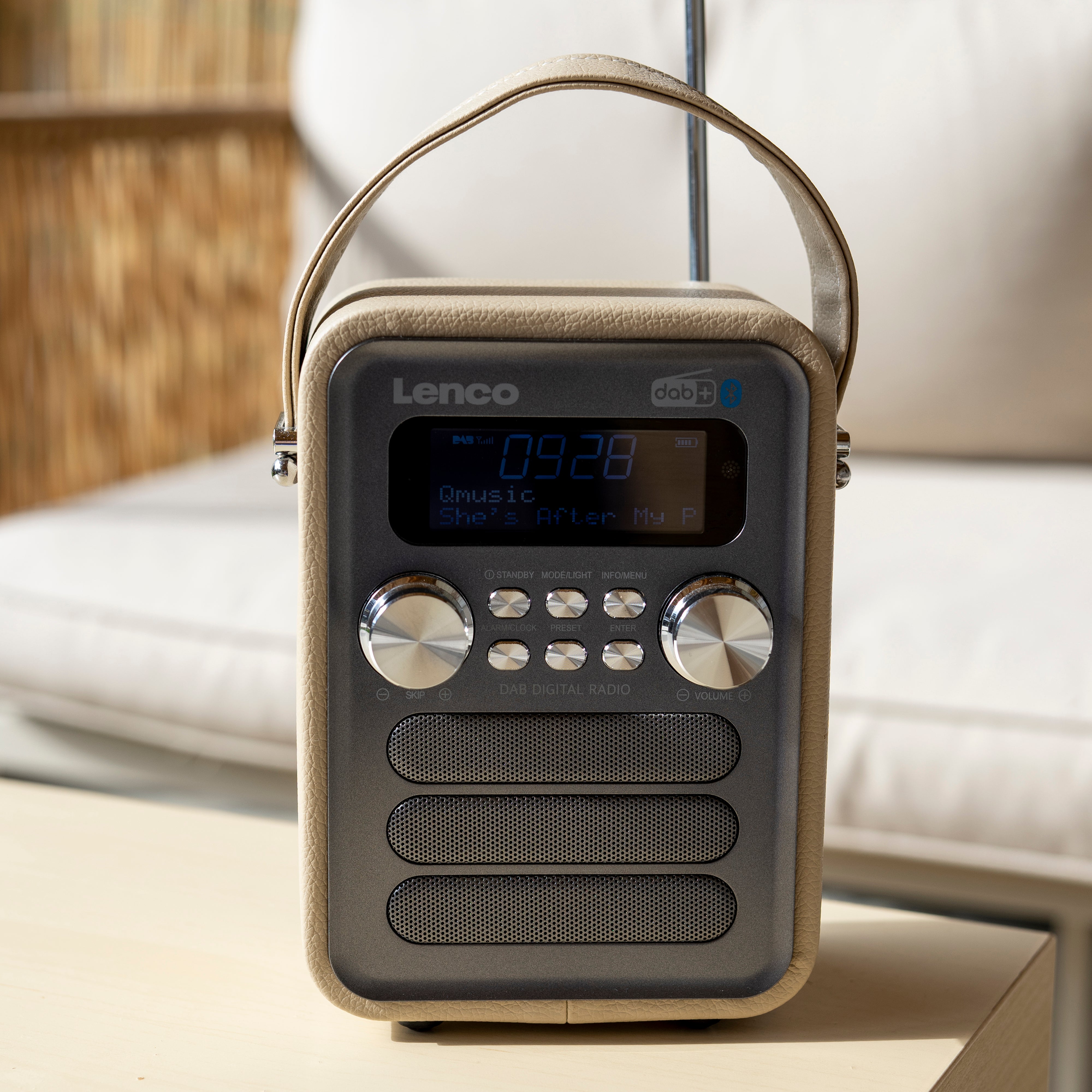 Tragbares DAB+ FM Radio mit Bluetooth® und AUX-Eingang, wiederaufladbare Batterie Taupe