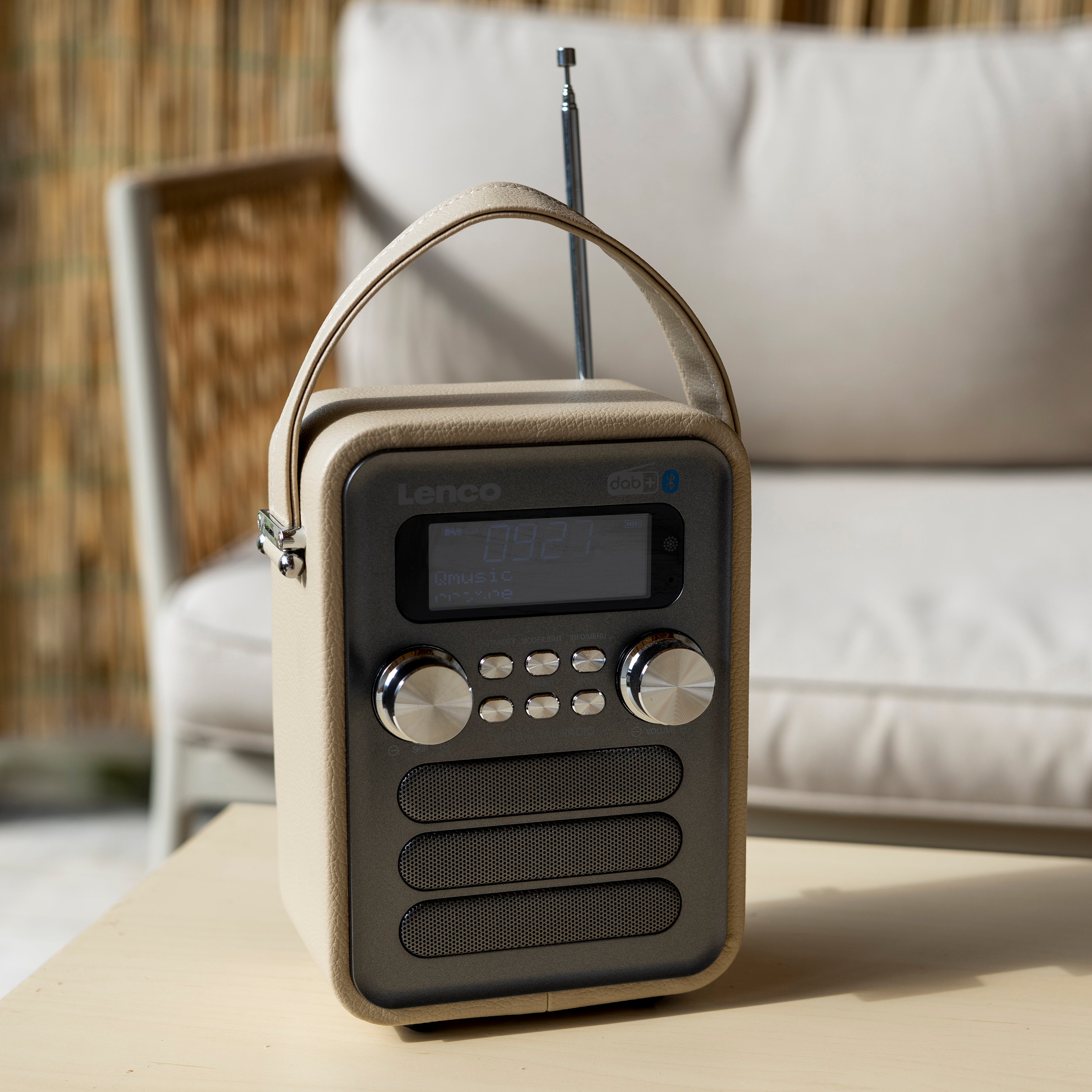 Tragbares DAB+ FM Radio mit Bluetooth® und AUX-Eingang, wiederaufladbare Batterie Taupe