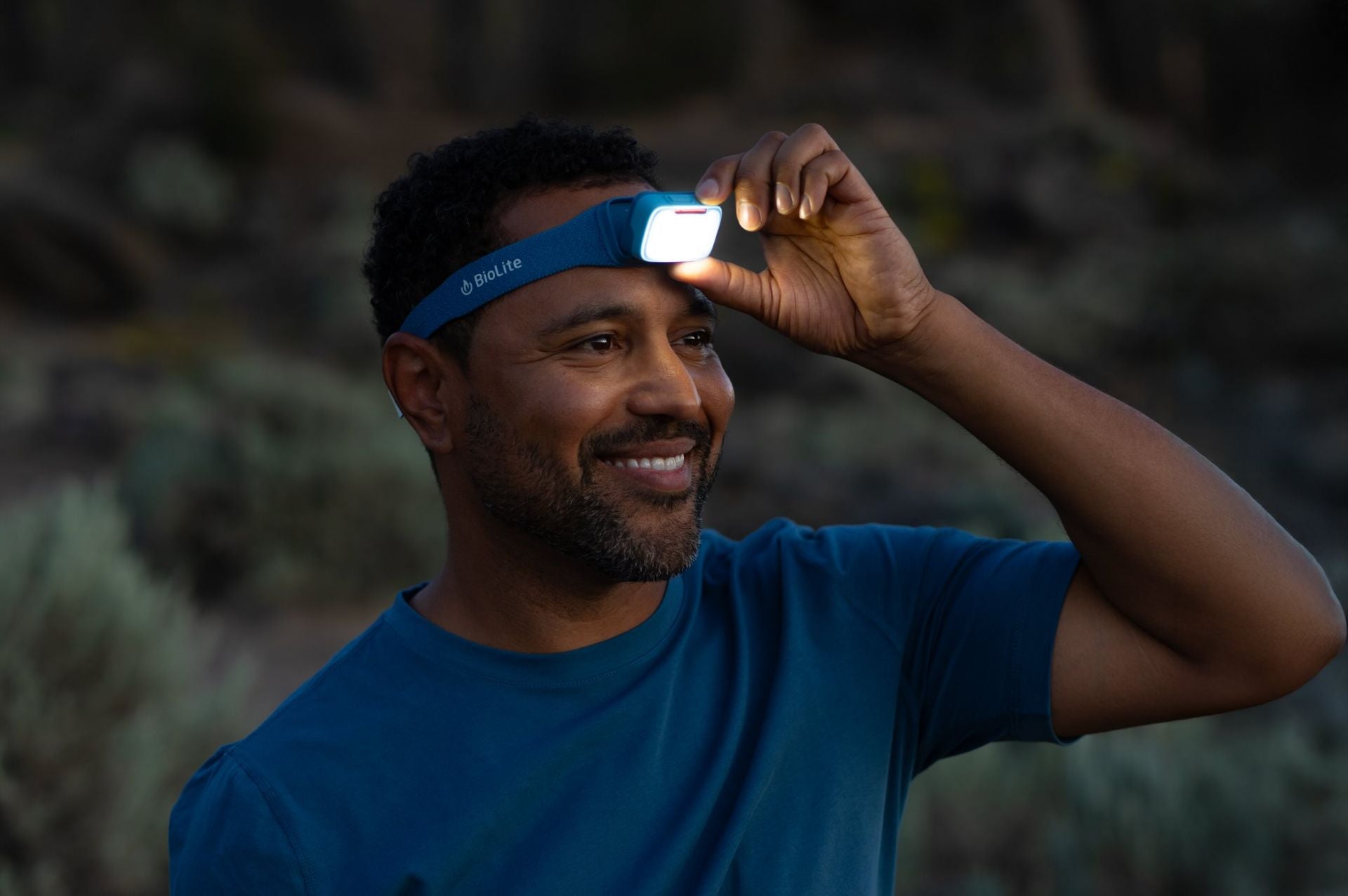 BioLite Range 300 (grey) - Revolutionäre Stirnlampe mit 300 Lumen und USB-C Schnelladung von BioLite