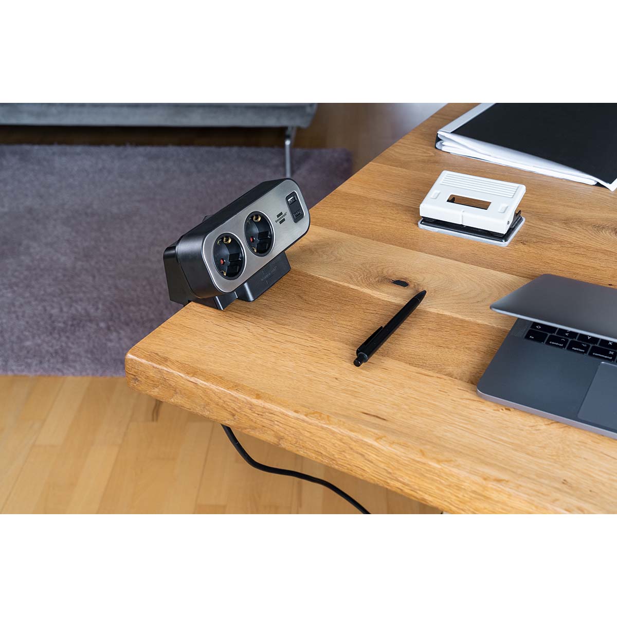 brennenstuhl®estilo Duplex Steckdosenleiste mit Überspannungsschutz, 1x USB C, 1x USB A, 9x Steckdosen, silber/schwarz