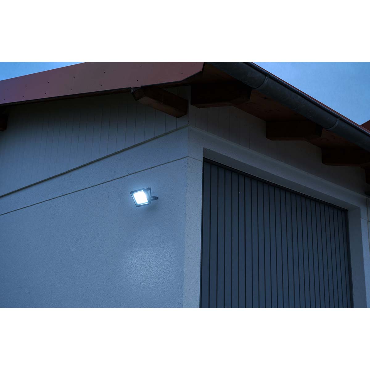 LED-Strahler JARO 4060 / LED-Fluter 30W für den Außenbereich (LED-Außenleuchte zur Wandmontage, mit 3450lm, aus hochwertigem Aluminium, IP65)