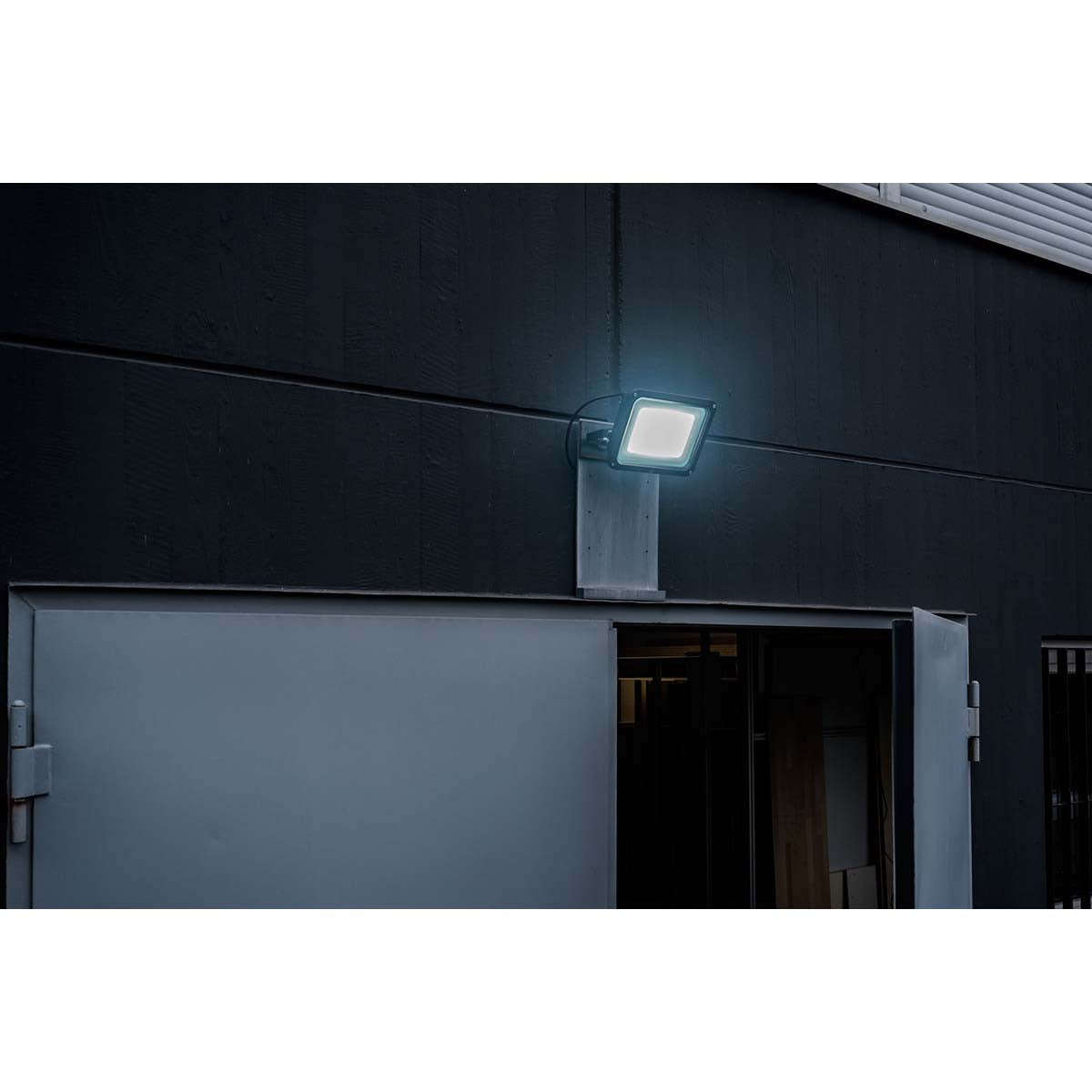 LED-Strahler JARO 7060 / LED-Fluter 50W für den Außenbereich (LED-Außenleuchte zur Wandmontage, mit 5800lm, aus hochwertigem Aluminium, IP65)