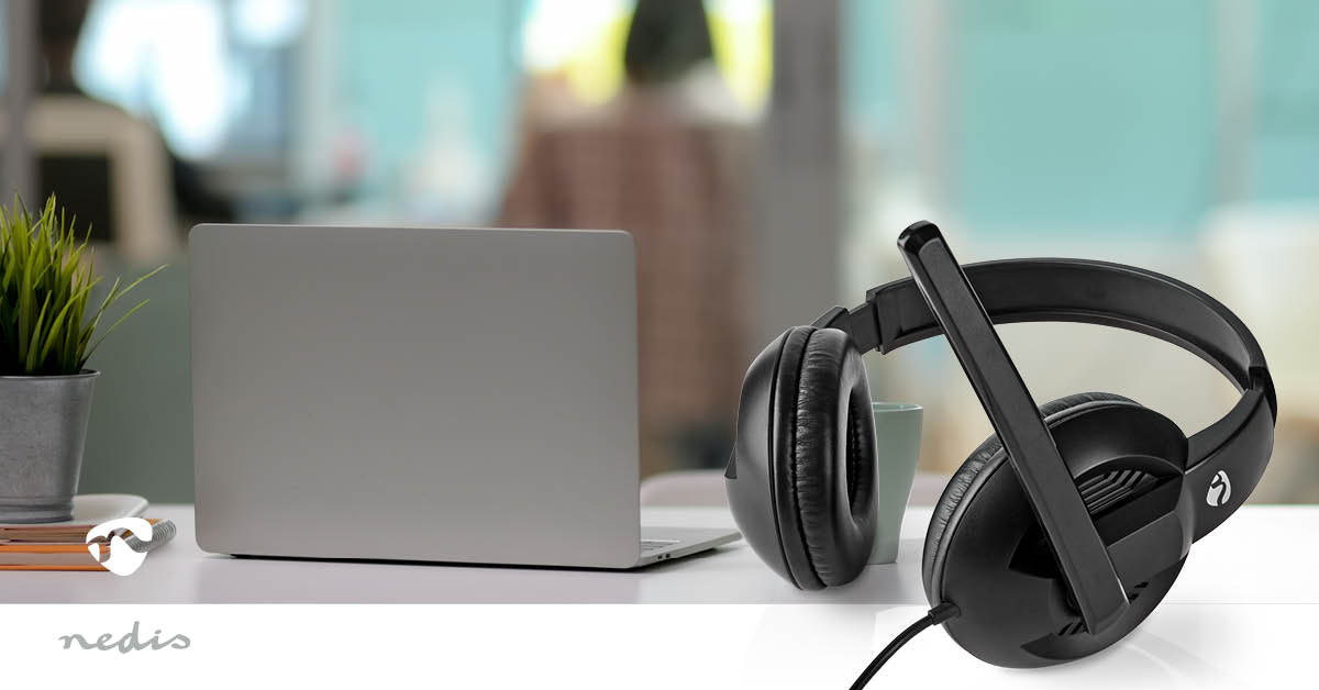 PC-Headset | Über Ohr | Stereo | USB Type-A / USB Type-C™ | Klappbarer Mikrofon | Schwarz