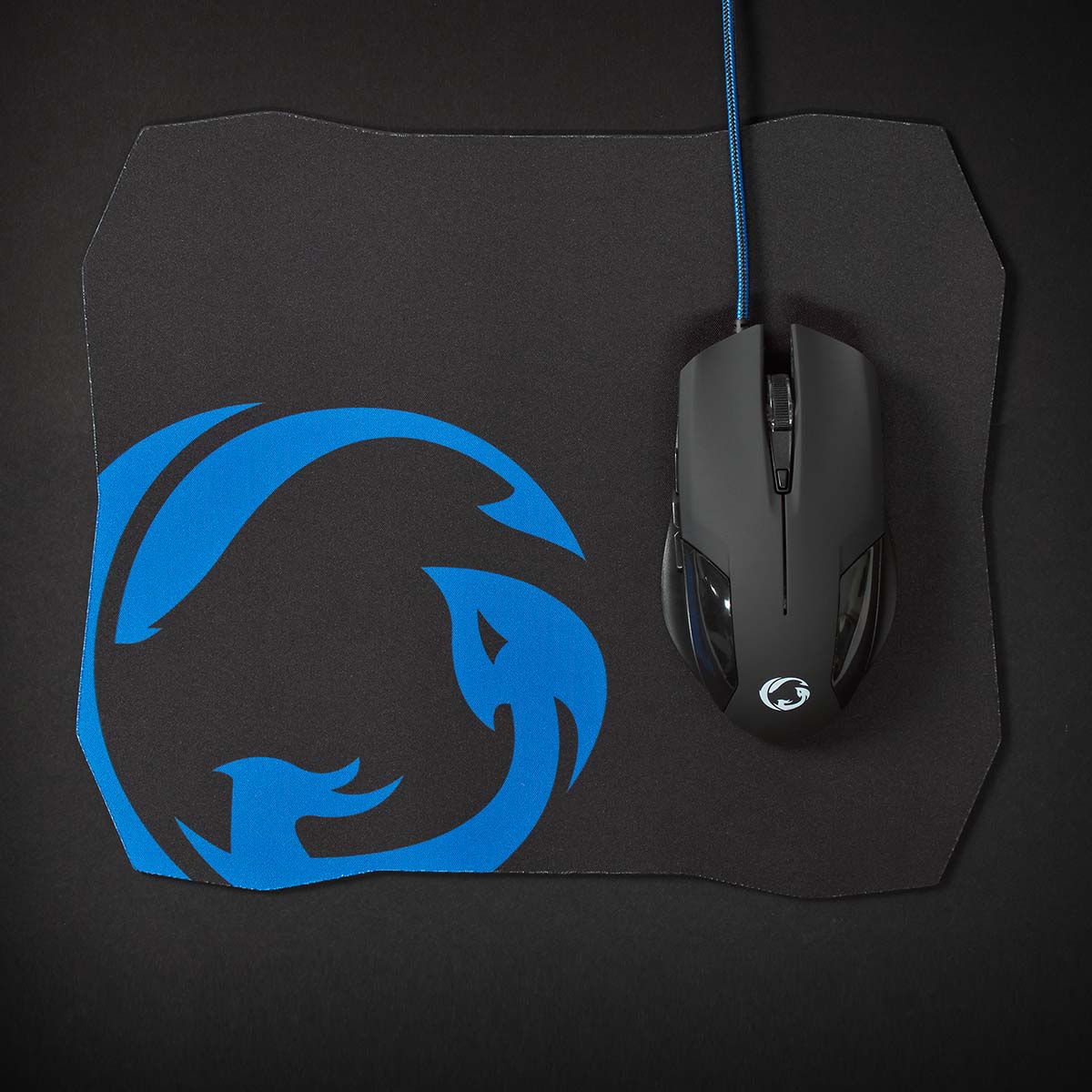 Gaming Mouse & Mouse Pad Set | Verdrahtet | 1200 / 2400 / 4800 / 7200 dpi | Einstellbar DPI | Anzahl Knöpfe: 6 | Rechtshändig | 1.50 m | Ohne Beleuchtung