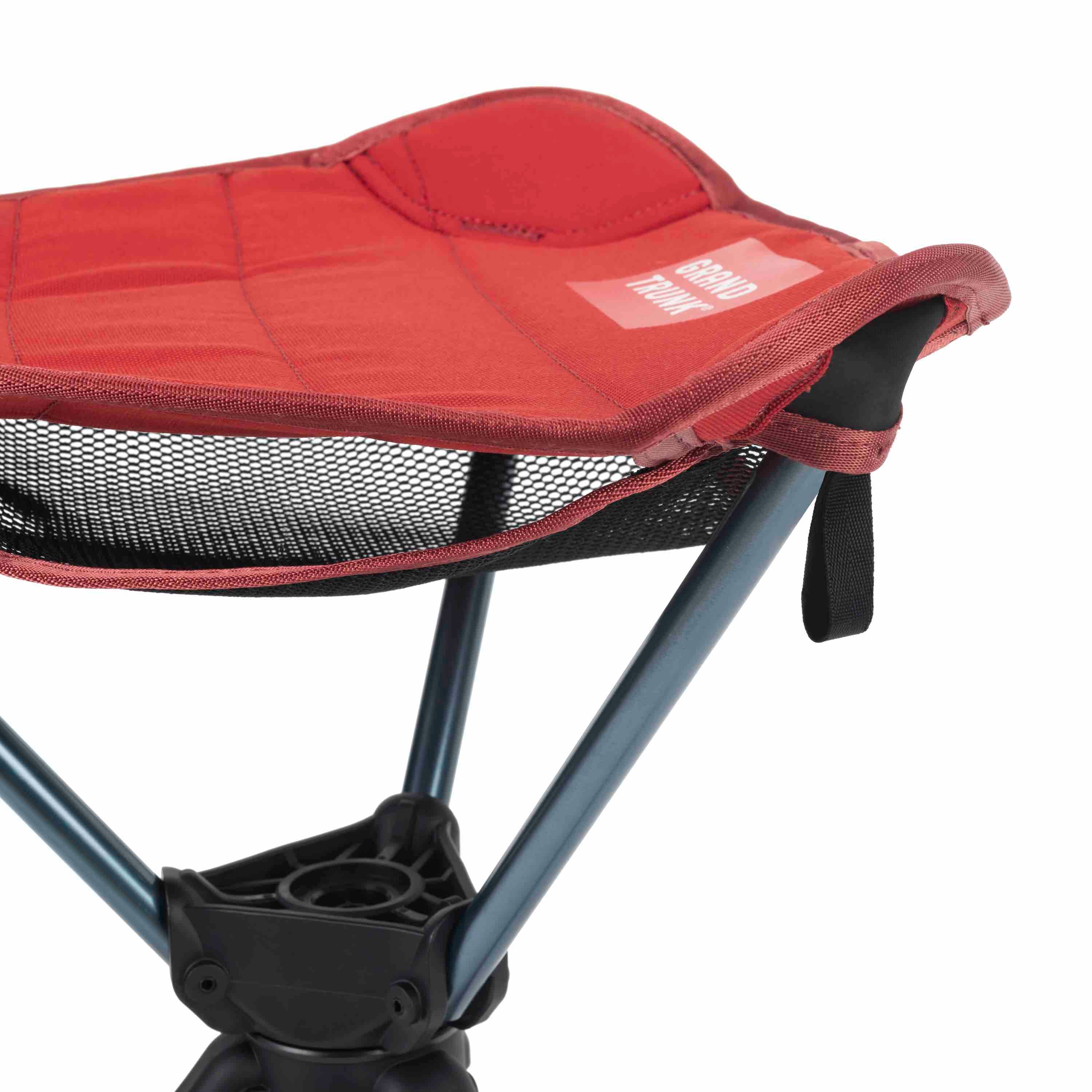 Grand Trunk Compass 360° Stool (red)