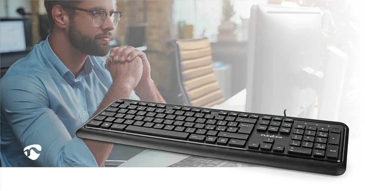 Kabelgebundenes Keyboard | USB-A | Multimedia | QWERTY | IT-Layout | Numerische Tastatur