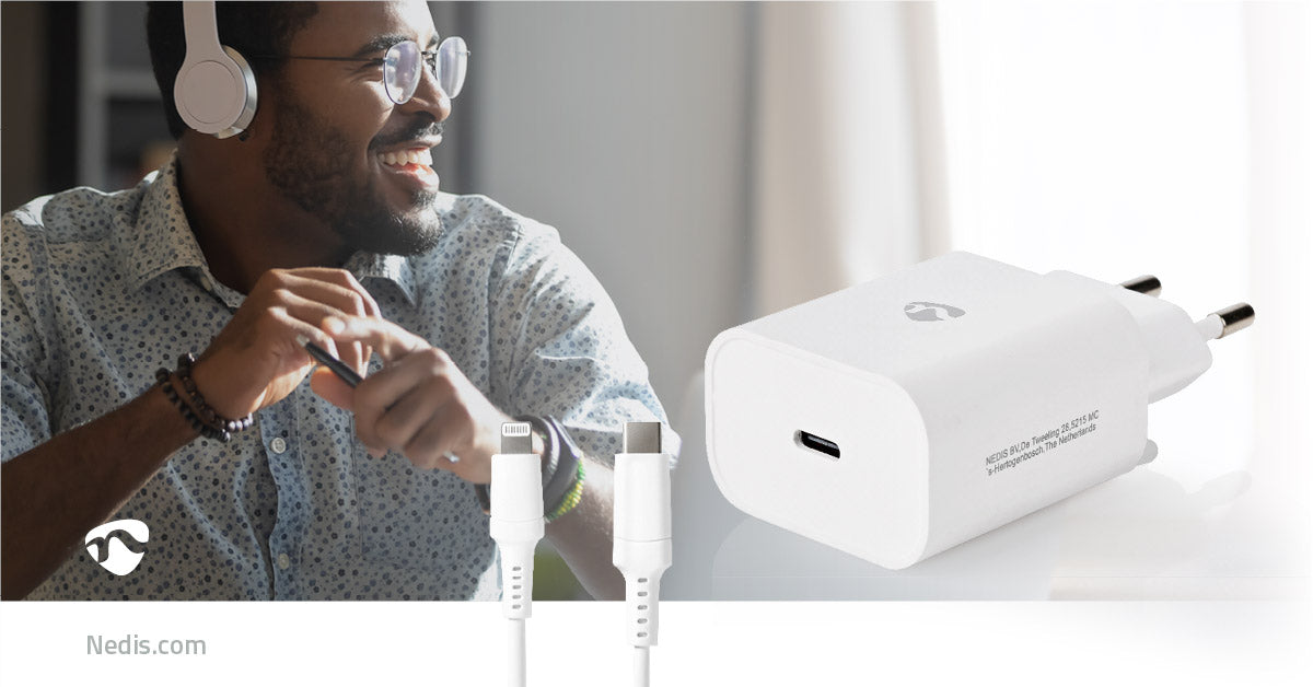 Netzladegerät | 20 W | Schnellladefunktion | 1.67 A / 2.22 A / 3.0 A | Anzahl der Ausgänge: 1 | USB-C™ | Lightning 8-Pin (Lose) Kabel | 1.00 m | Automatische Spannungswahl