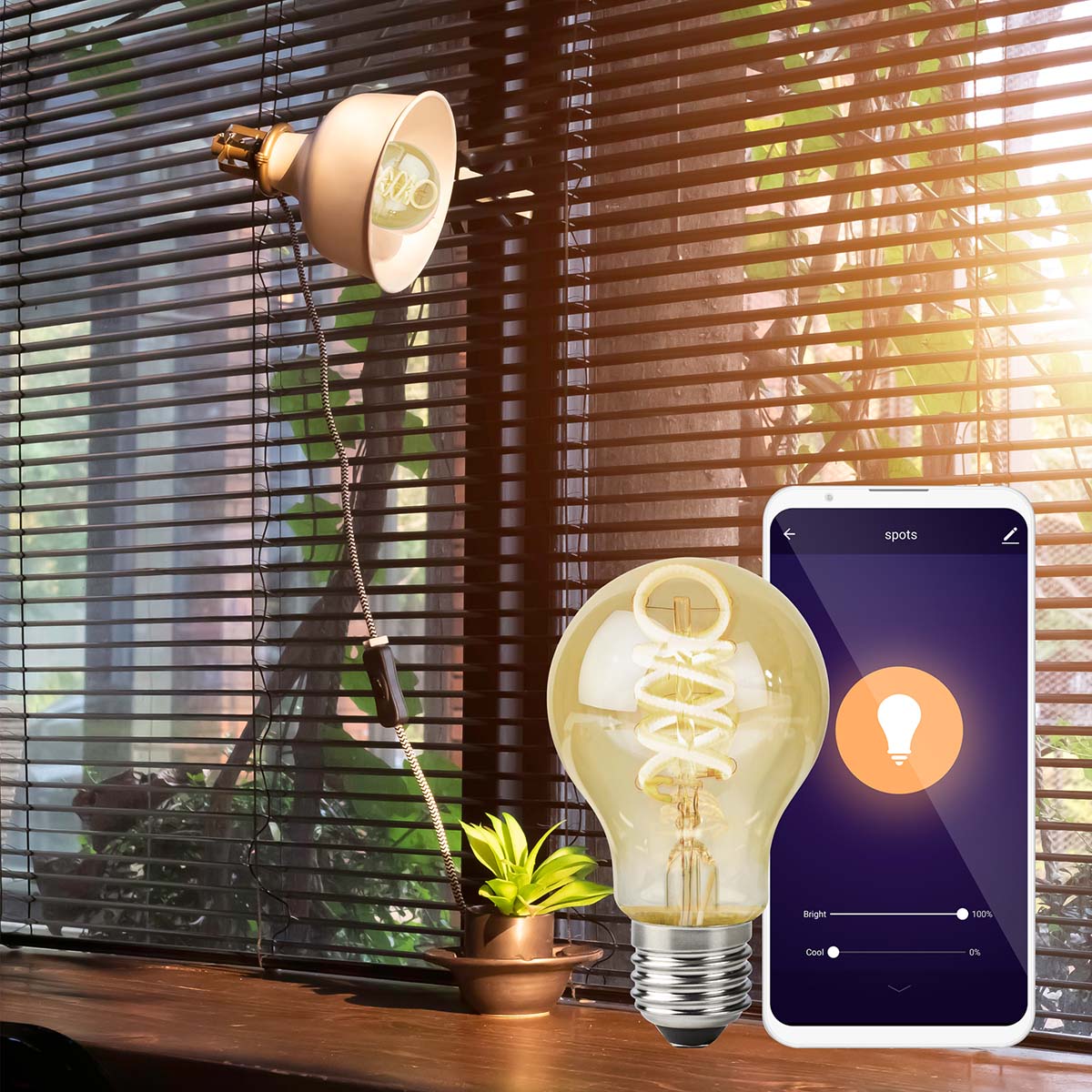 SmartLife LED Filament Lampe | Wi-Fi | E27 | 360 lm | 4.9 W | Warm bis kühlen weiß | 1800 - 6500 K | Glas | Android™ / IOS | Birne | 1 Stück